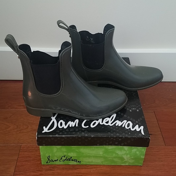 Sam Edelman Tinsley Moss green rain Chelsea boots. Size 7. - Picture 2 of 7